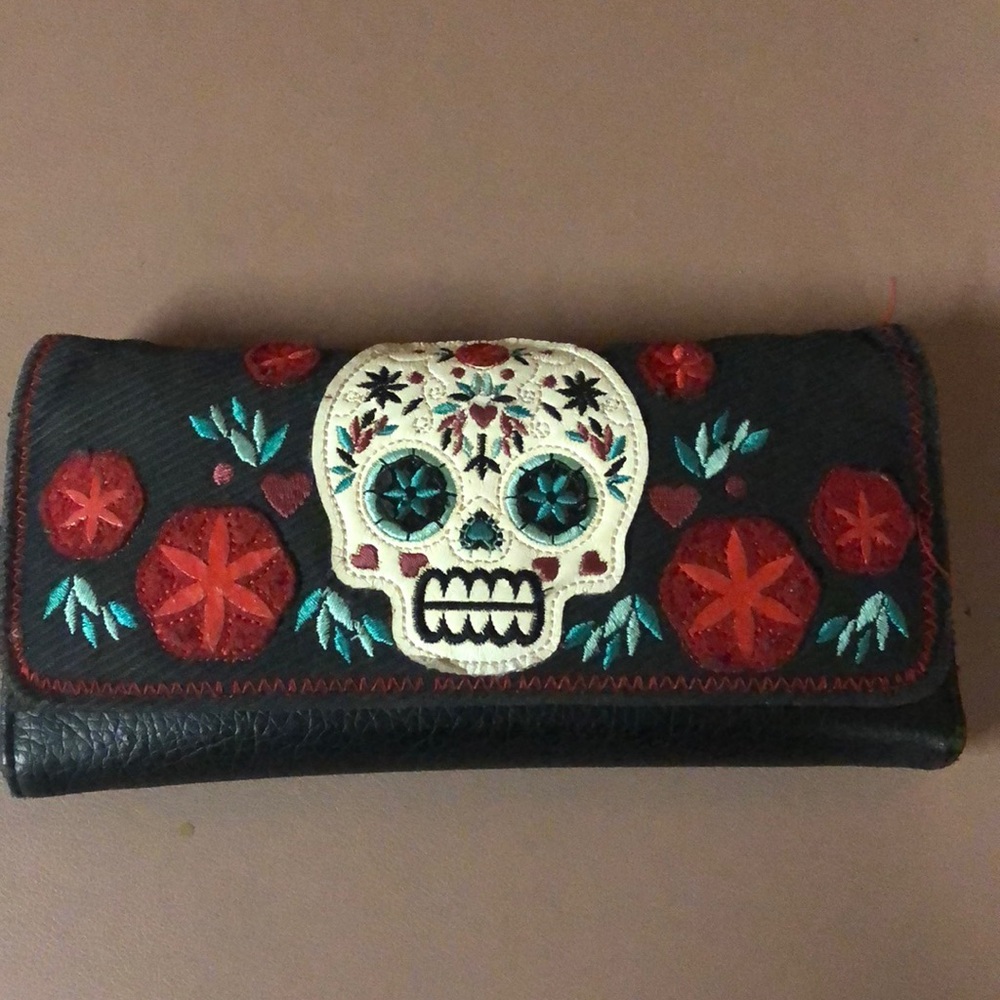 Sugar skull wallet 💀✨